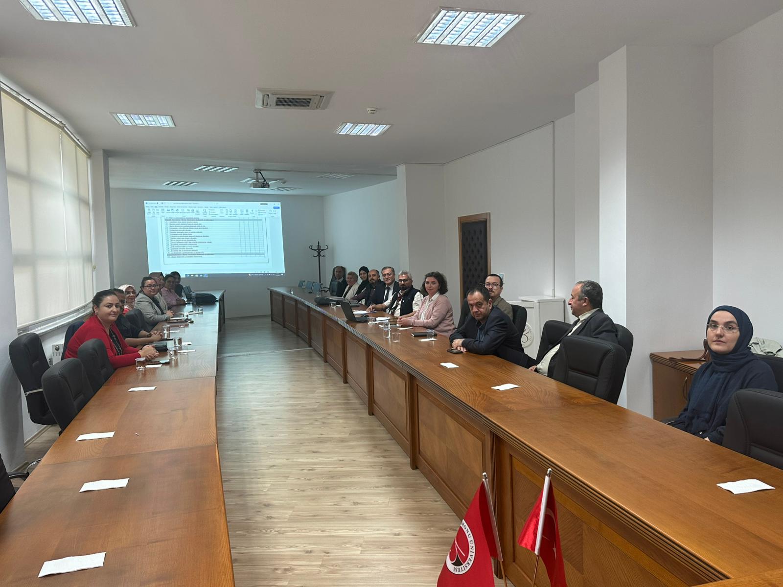 Kalite Komisyonumuz 7 Ekim 2025 Tarihli Toplantısını Gerçekleştirdi