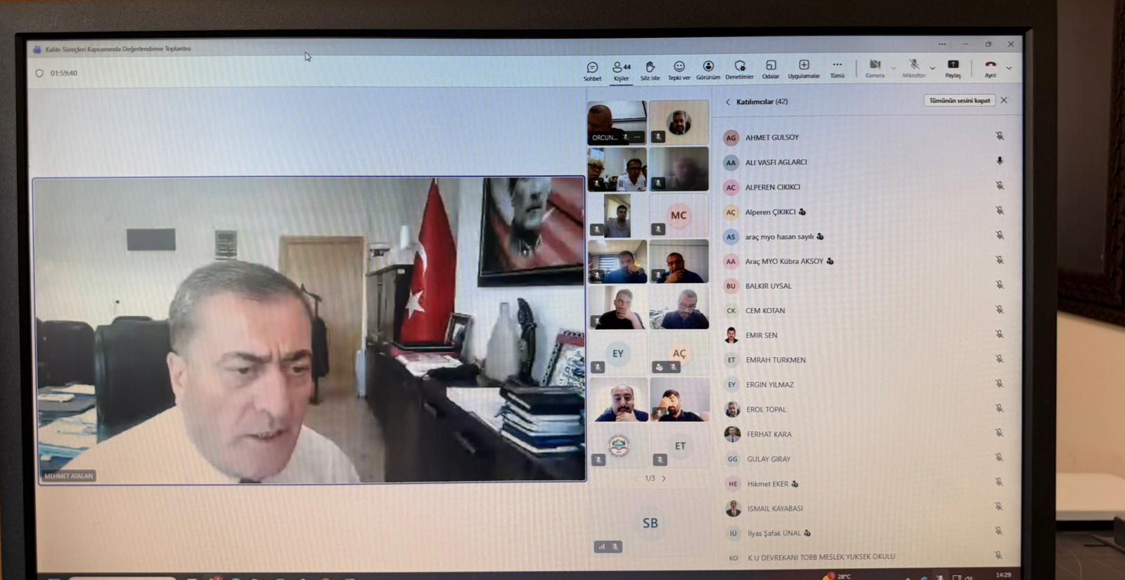 Meslek Yüksekokulu Yöneticileri ile Kalite Süreçleri Değerlendirme Toplantısı Gerçekleştirildi