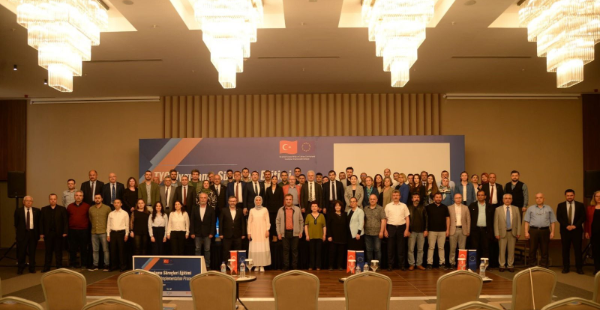 Üniversitesimiz 30.05.2023 Tarihli Türkiye Yeterlilikler Çerçevesi: Uygulama Süreçleri Eğitimine Katıldı